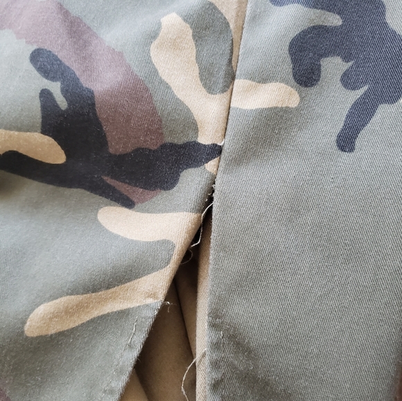 Hip and Bone | Pull-over Camo Hoodie Jacket - Anorak - Picture 14 of 16